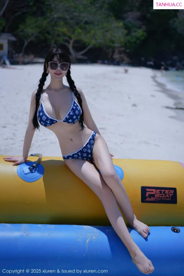   [XiuRen]高清写真图 2025.08.28 No.10699 心上可Flora 蓝色尾巴第24张图片